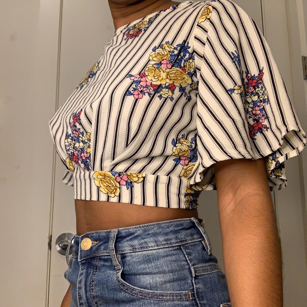 Cropped Blouse